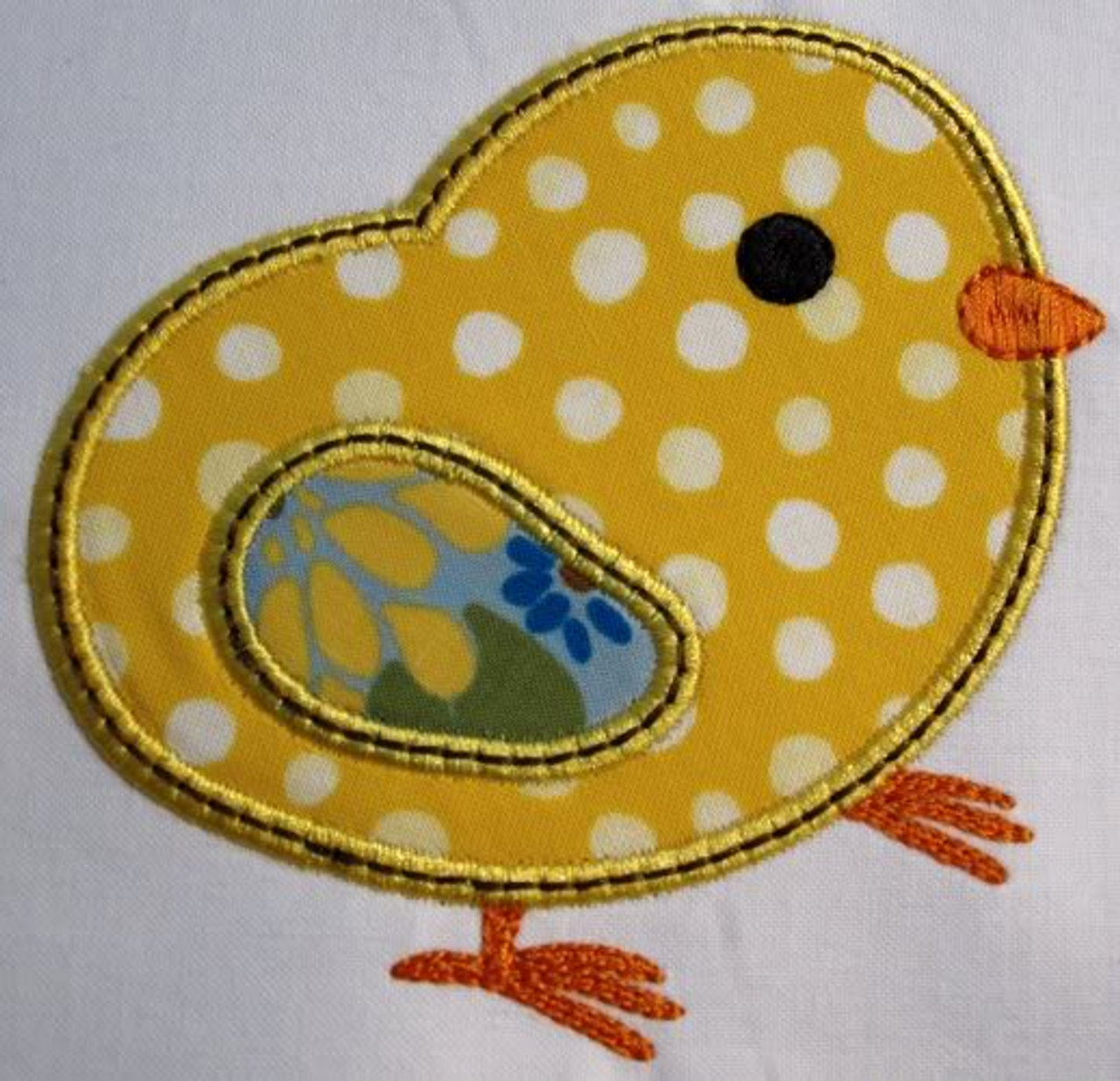 Machine embroidery designs for jewelry: setting unique accents