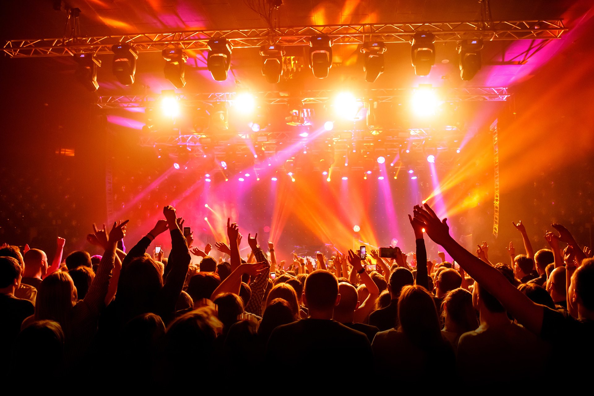 After-Work-Momente, die Berlin bewegen, als Teamevent und exklusiv für geschlossene Guppen für 20 bis 120 Personen in der Eventlocation Vivont Berlin