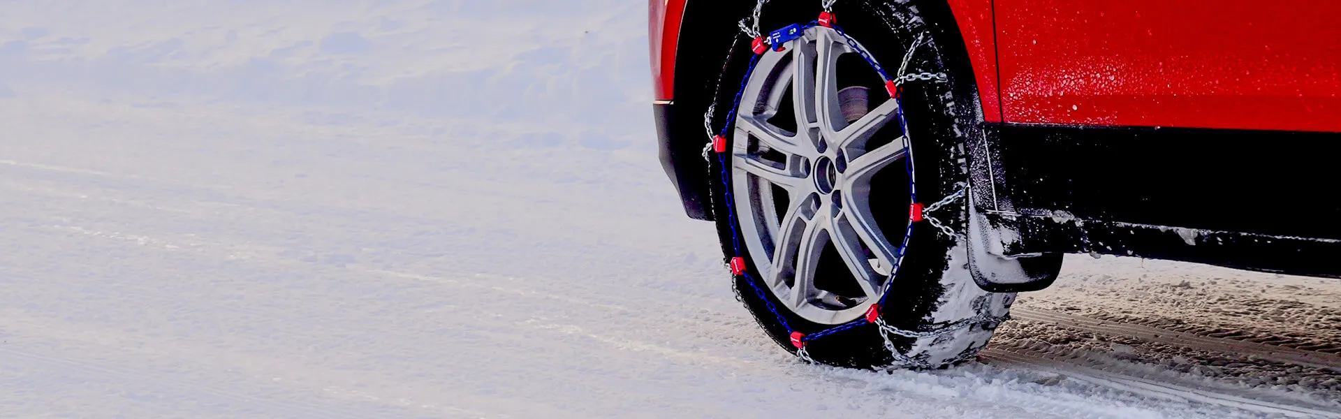 Entdecken Sie die besten Schneeketten für SUV bei Schneeketten4u: König, Maggi und Pewag